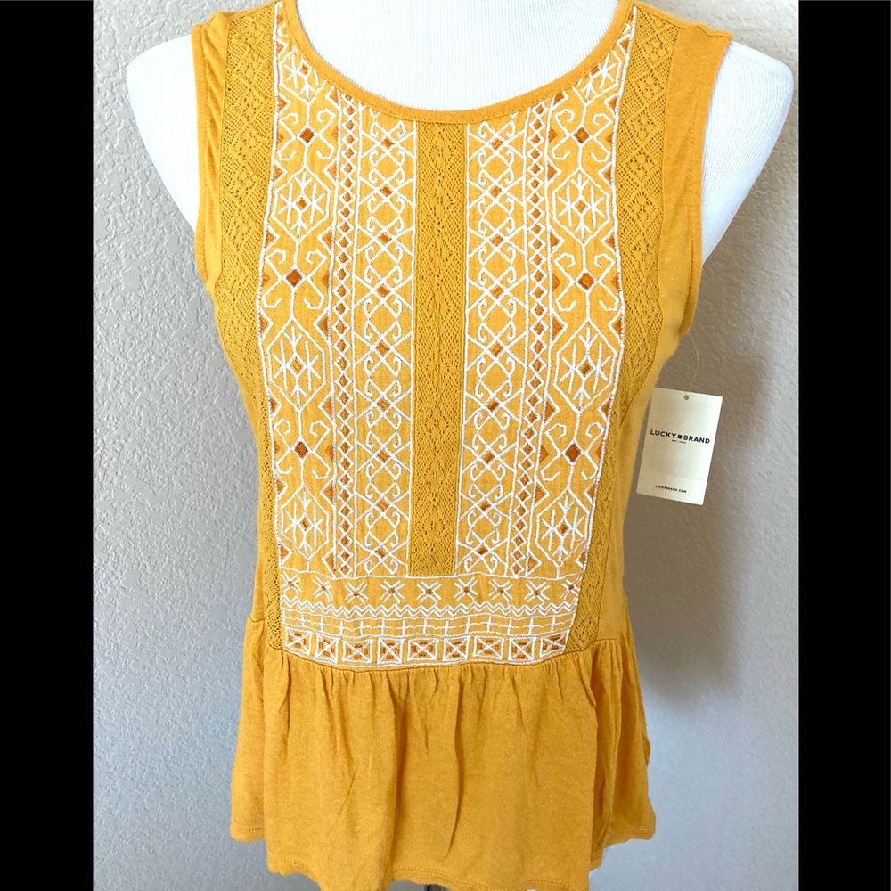 Lucky Brand knit top sleeveless golden yellow machine embroidered peplum style.